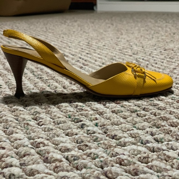 Kate Spade Shoes (Size 8) - Picture 4 of 5